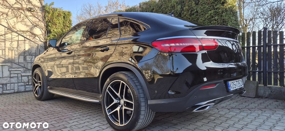 Mercedes-Benz GLE - 11