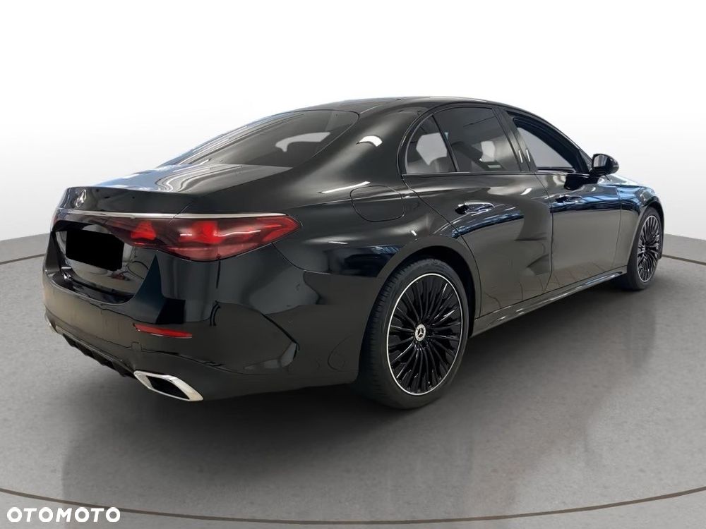 Mercedes-Benz Klasa E 220 d mHEV 4-Matic AMG 9G-Tronic - 4