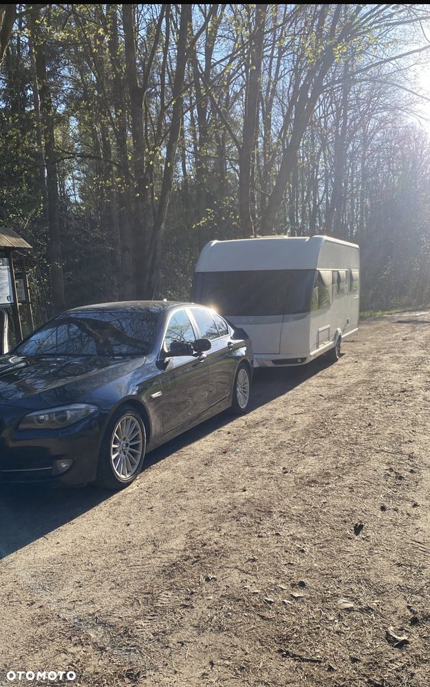 BMW Seria 5 525d - 21