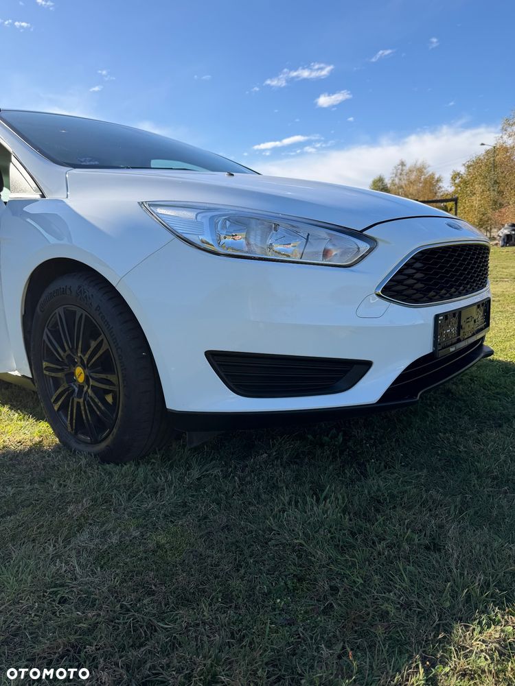Ford Focus - 33