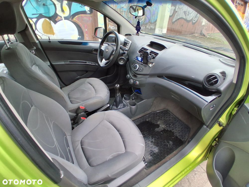 Chevrolet Spark - 8