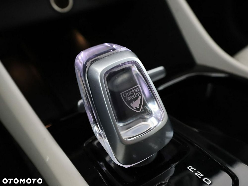 Volvo XC 40 T5 Plug-In Hybrid Inscription - 33