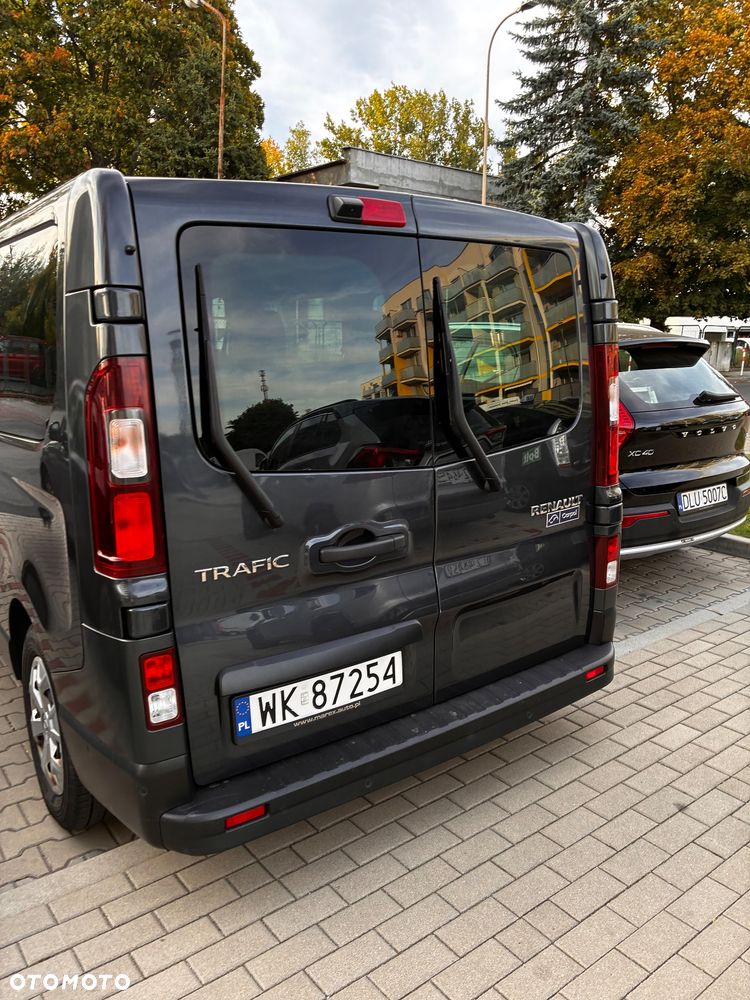 Renault Trafic - 16