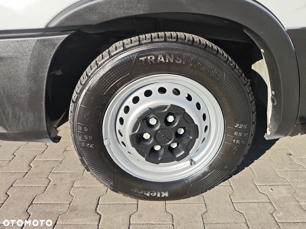 Iveco Daily - 36