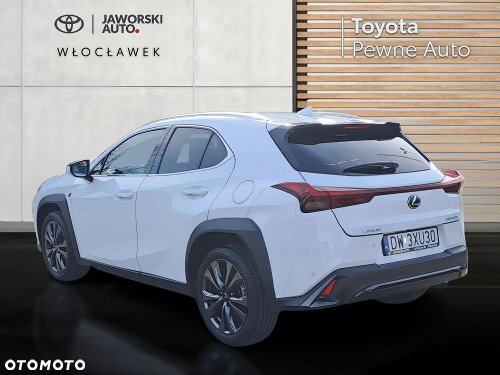 Lexus UX 250h GPF F Sport Design 2WD - 3