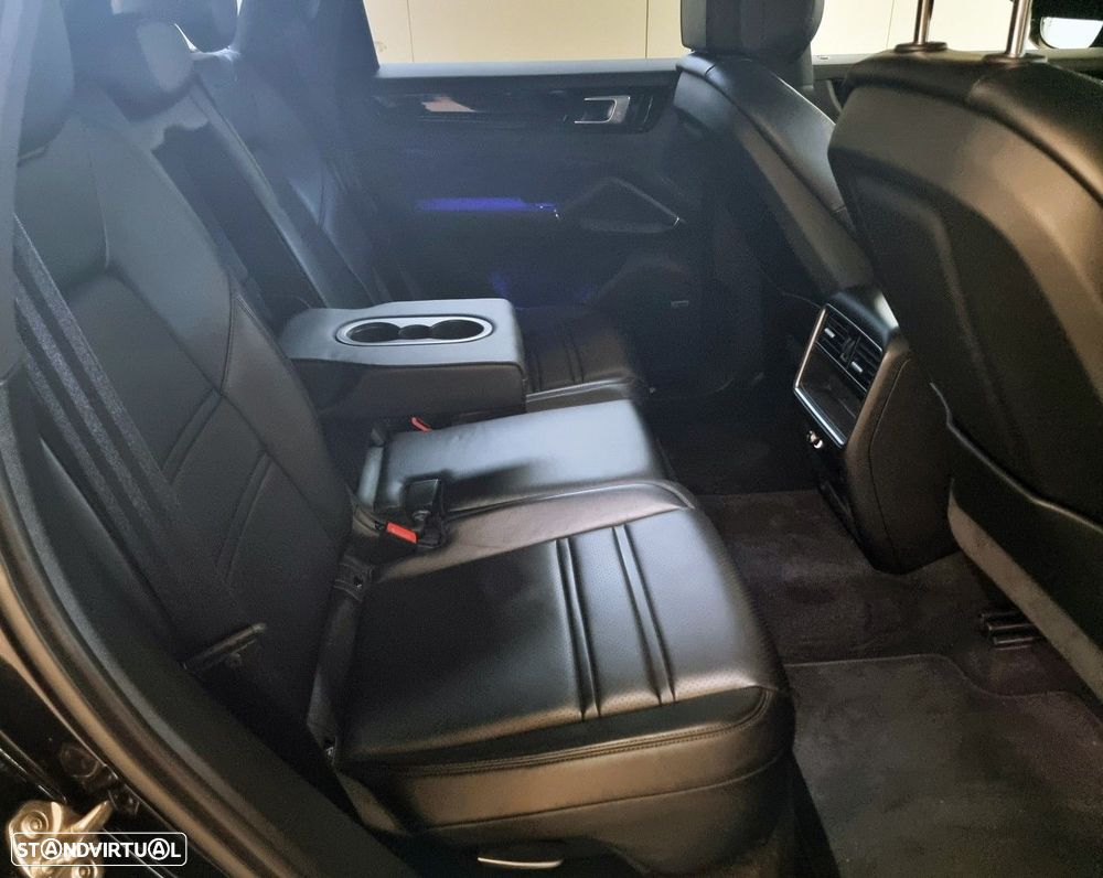 Porsche Cayenne E-Hybrid — fotografia 52