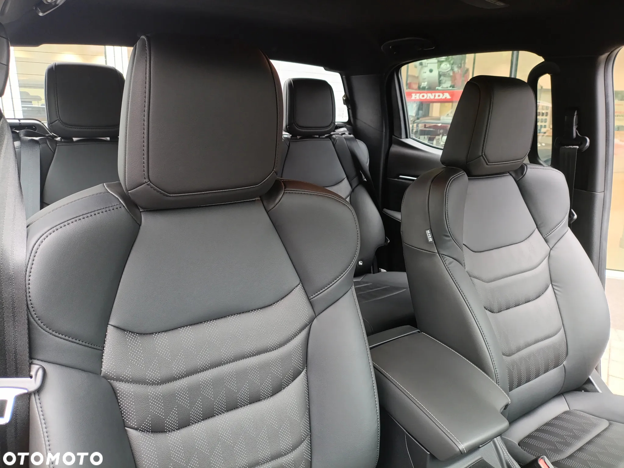Isuzu D-Max 1.9 DC LSE - 12