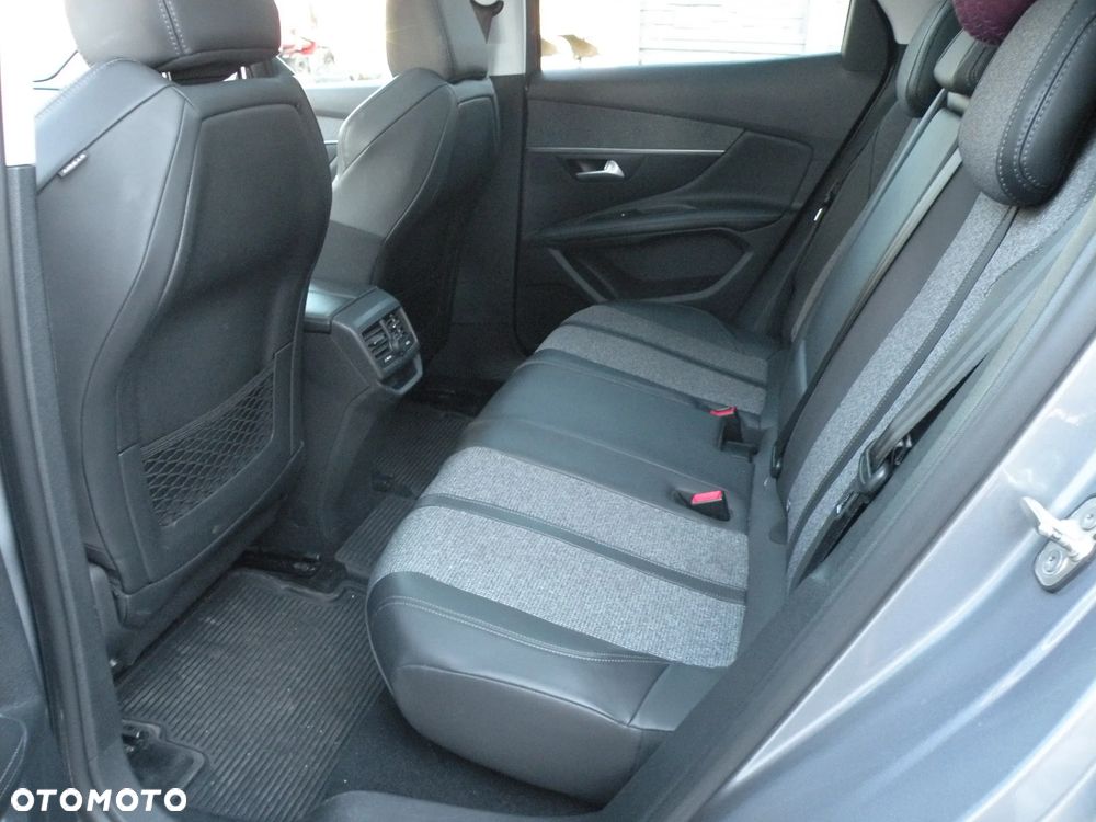 Peugeot 3008 1.5 BlueHDi Allure S&S EAT8 - 6