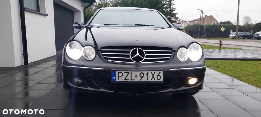 Mercedes-Benz CLK - 2
