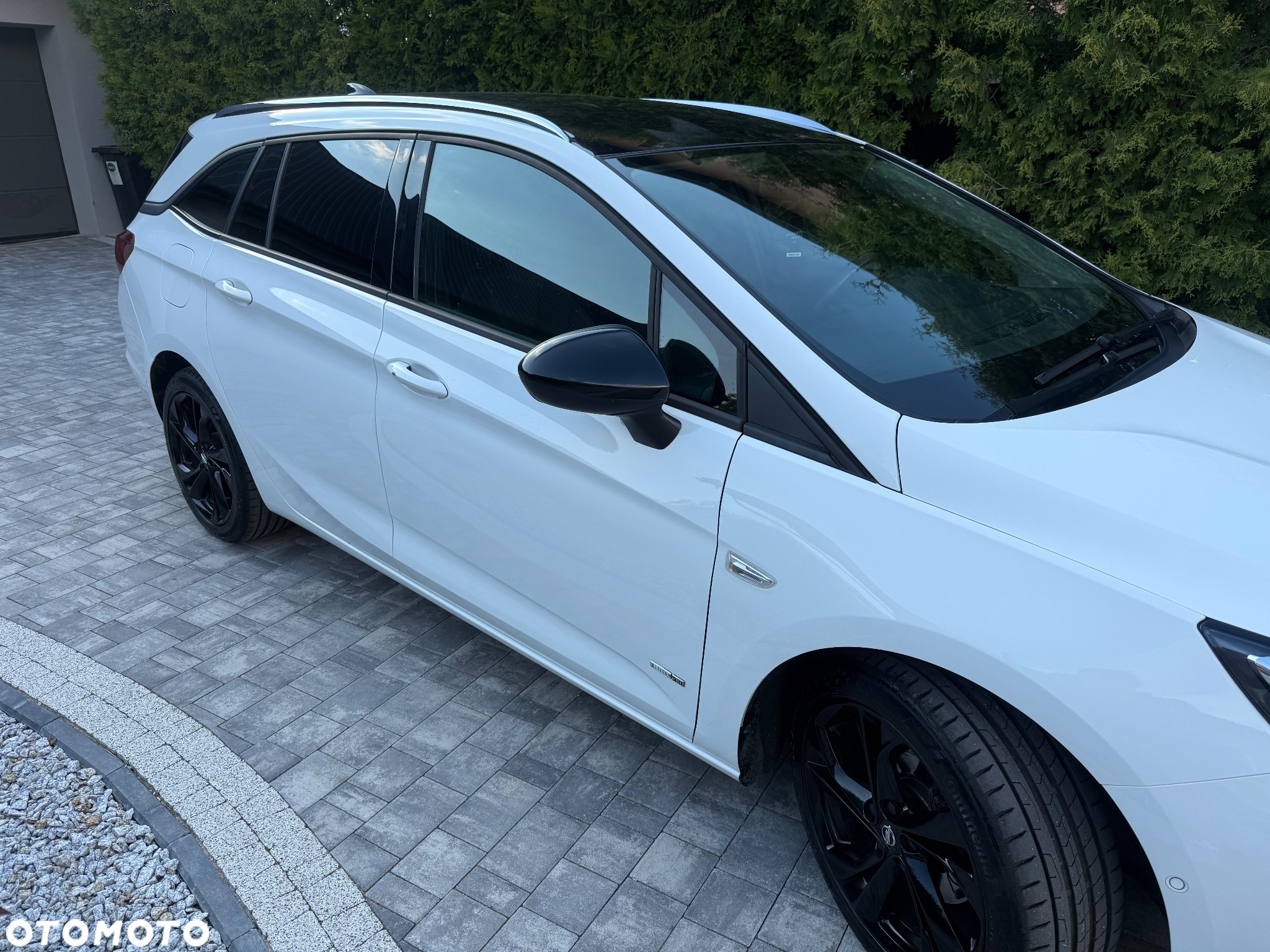 Opel Astra 1.5 D Start/Stop Automatik Design&Tech - 17