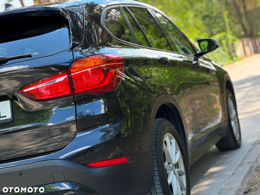 BMW X1 xDrive18d Business Edition - 9