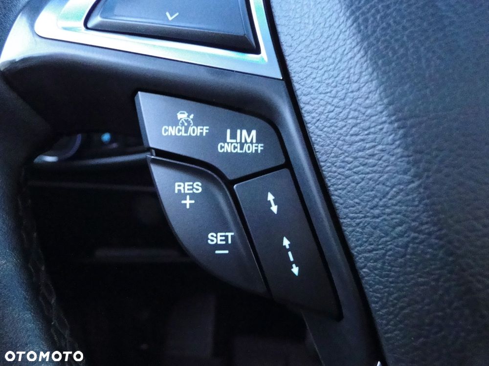 Ford Edge 2.0 TDCi Bi-Turbo 4x4 Vignale - 31