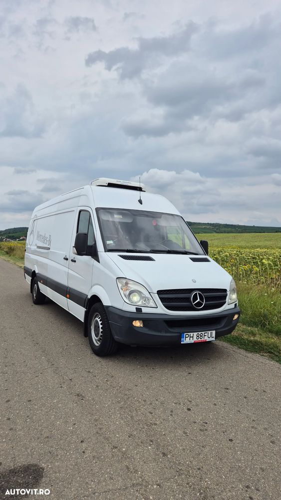 Mercedes-Benz Sprinter - 1