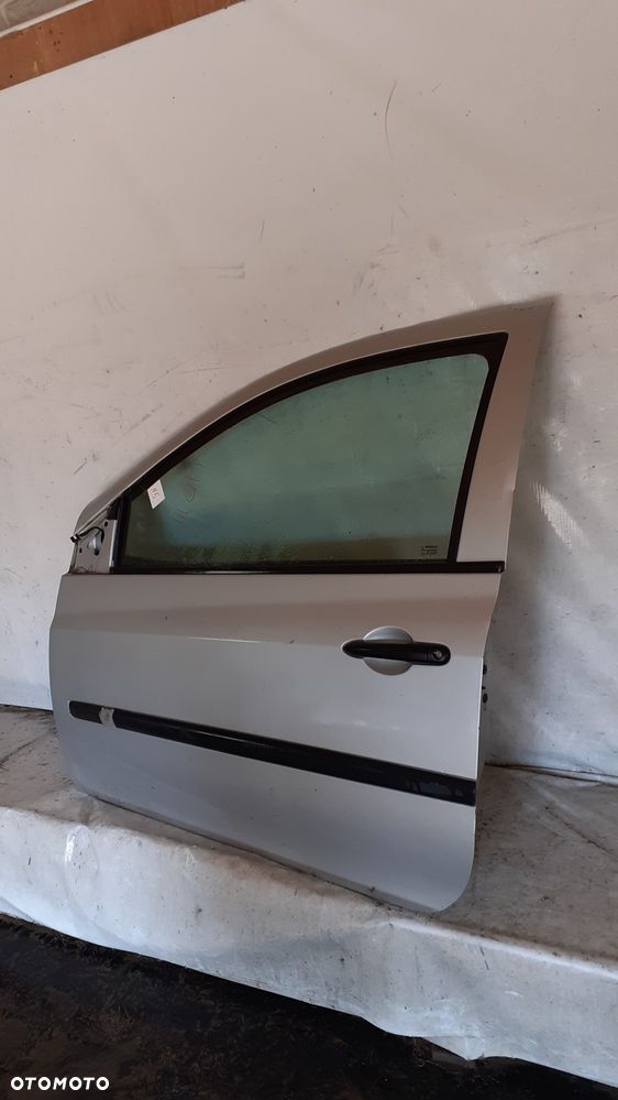 + DRZWI PRZÓD PRZEDNIE LEWE DO RENAULT CLIO 3 III 3D 3 DRZWI TED69 SREBRNE - 2