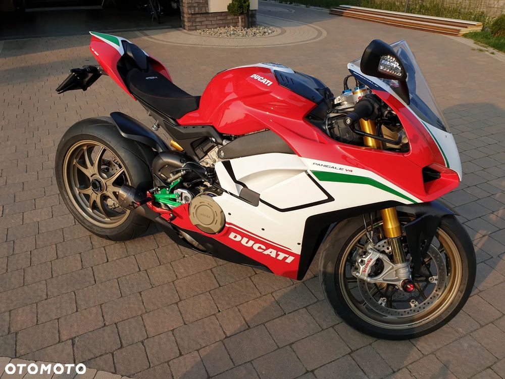 Ducati Panigale V4S - 5
