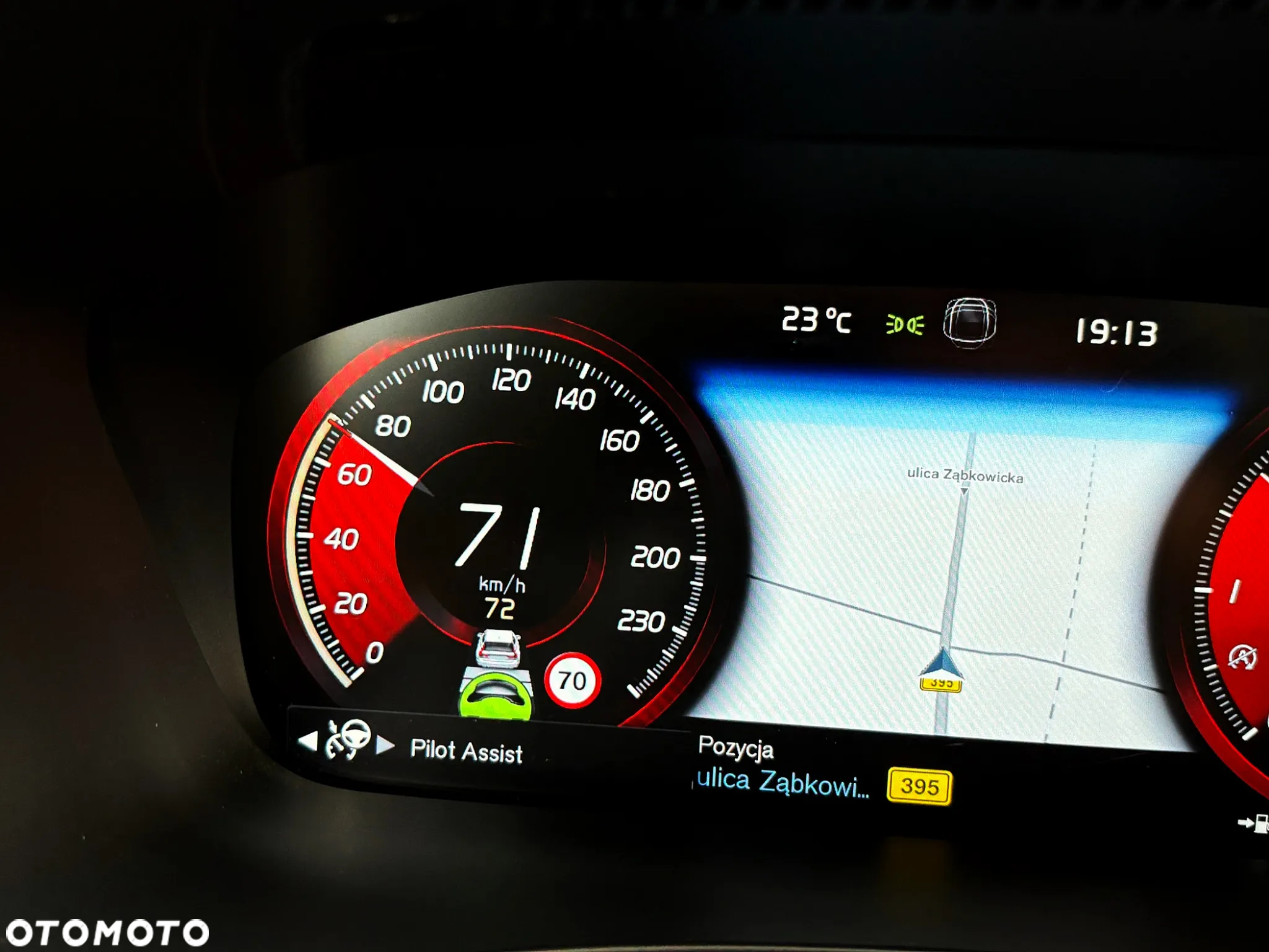 Volvo V90 D4 Inscription - 34