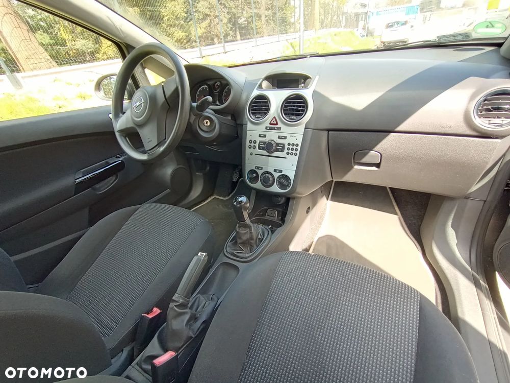 Opel Corsa - 9