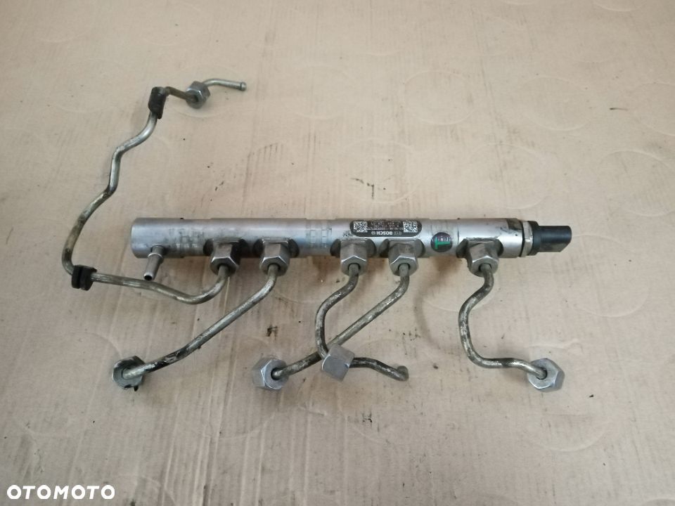 Listwa wtryskowa przewody rurki BMW 1 E87 2.0D 0445214183 7809128 - 1