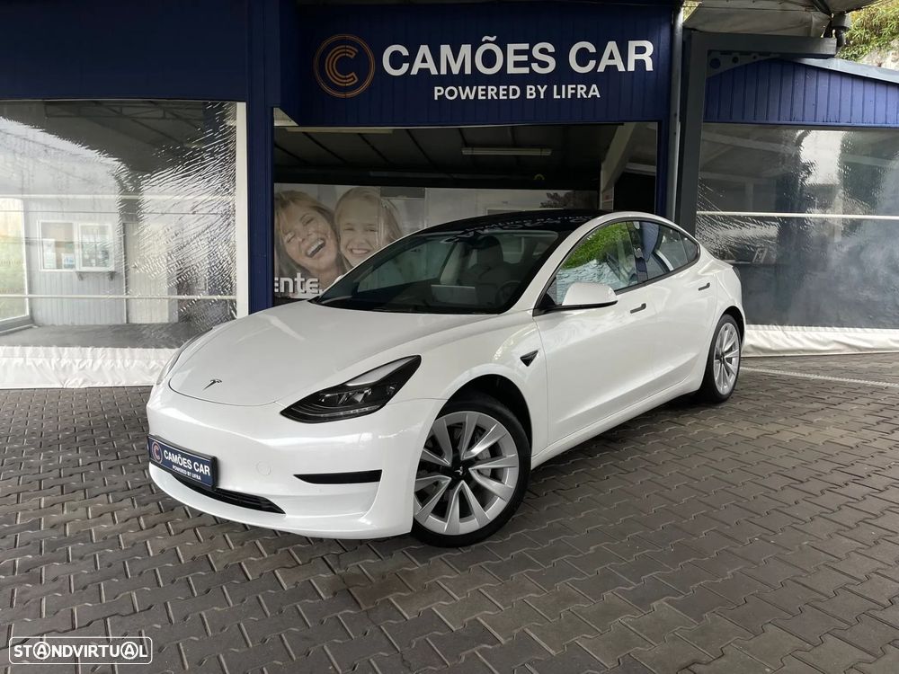 Tesla Model 3 Standard Range Plus RWD - 2