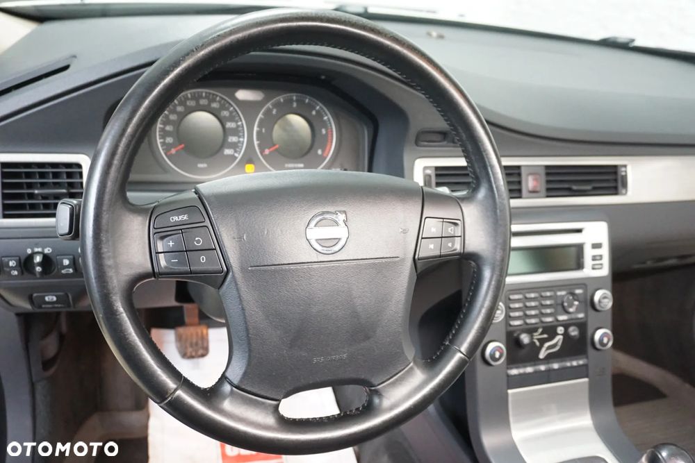 Volvo V70 2.0D Kinetic - 19