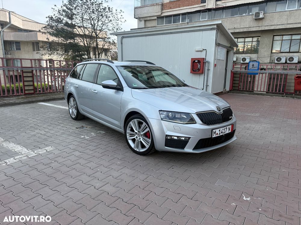 Skoda Octavia 2.0 TDI DSG RS - 6