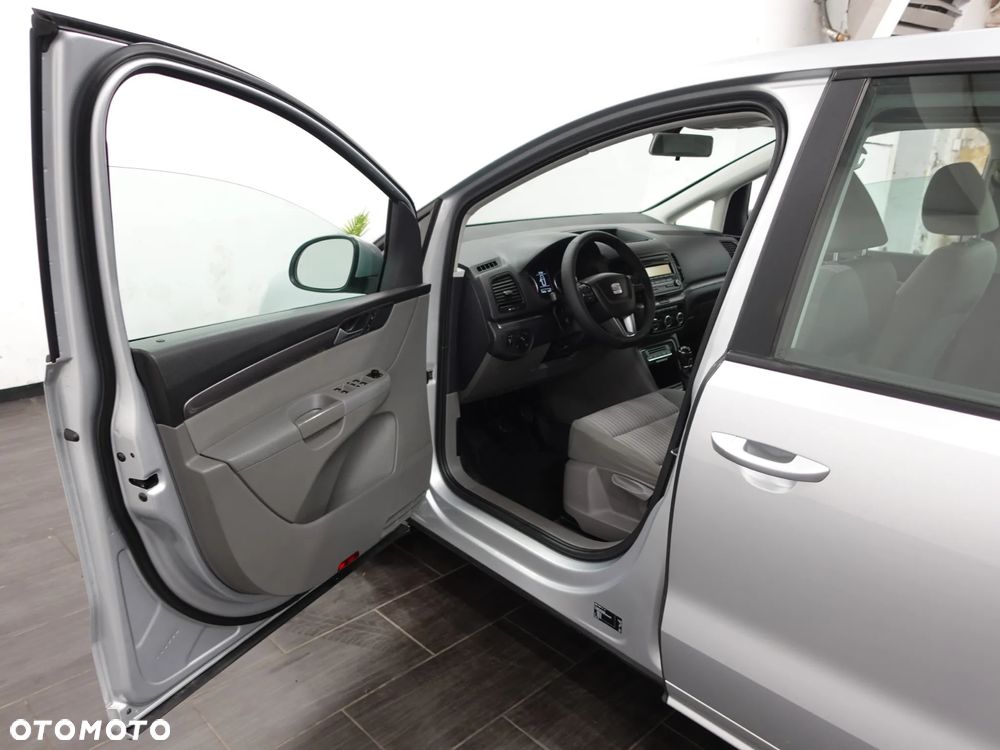 Seat Alhambra 2.0 TDI Ecomotive Reference - 17