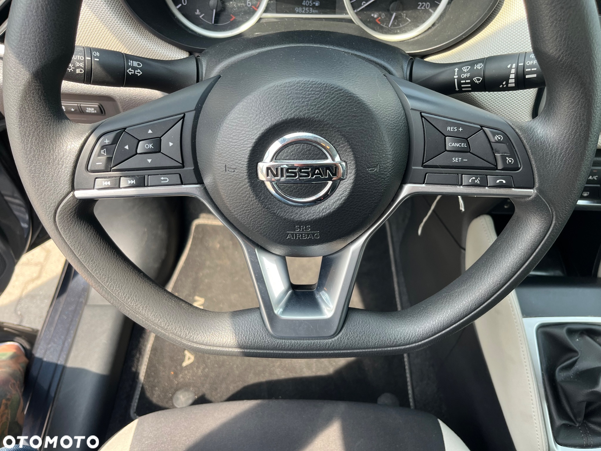 Nissan Micra - 12
