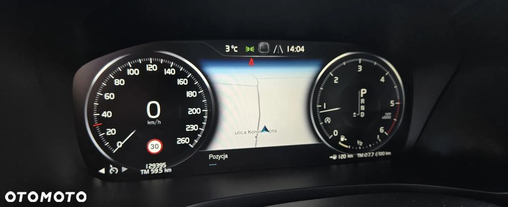 Volvo V60 Cross Country D4 AWD Geartronic Pro - 28