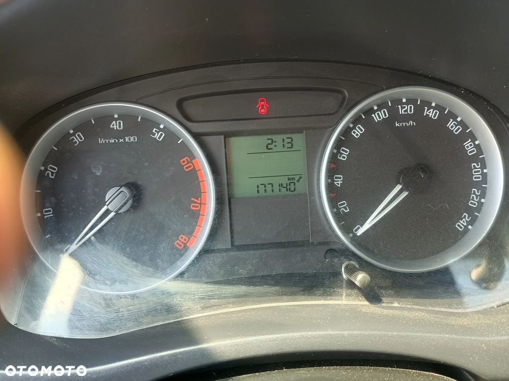 Skoda Roomster - 17