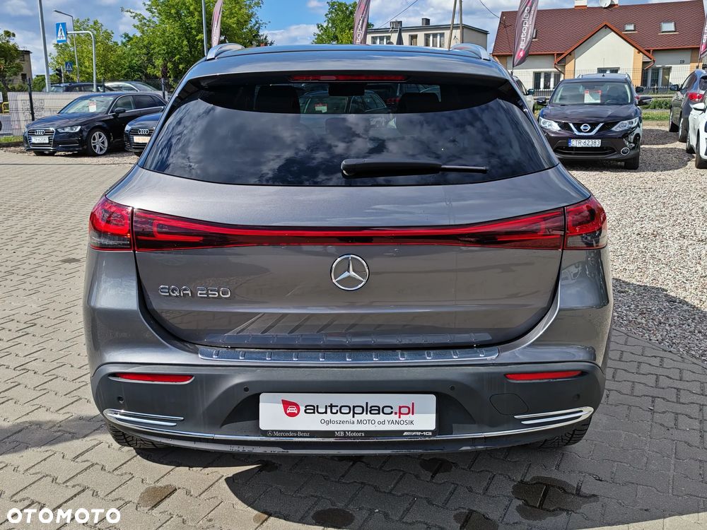 Mercedes-Benz EQA 250 AMG Line - 6