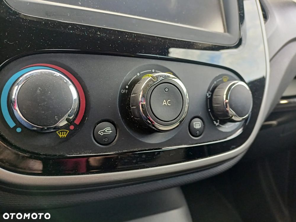 Renault Captur - 14