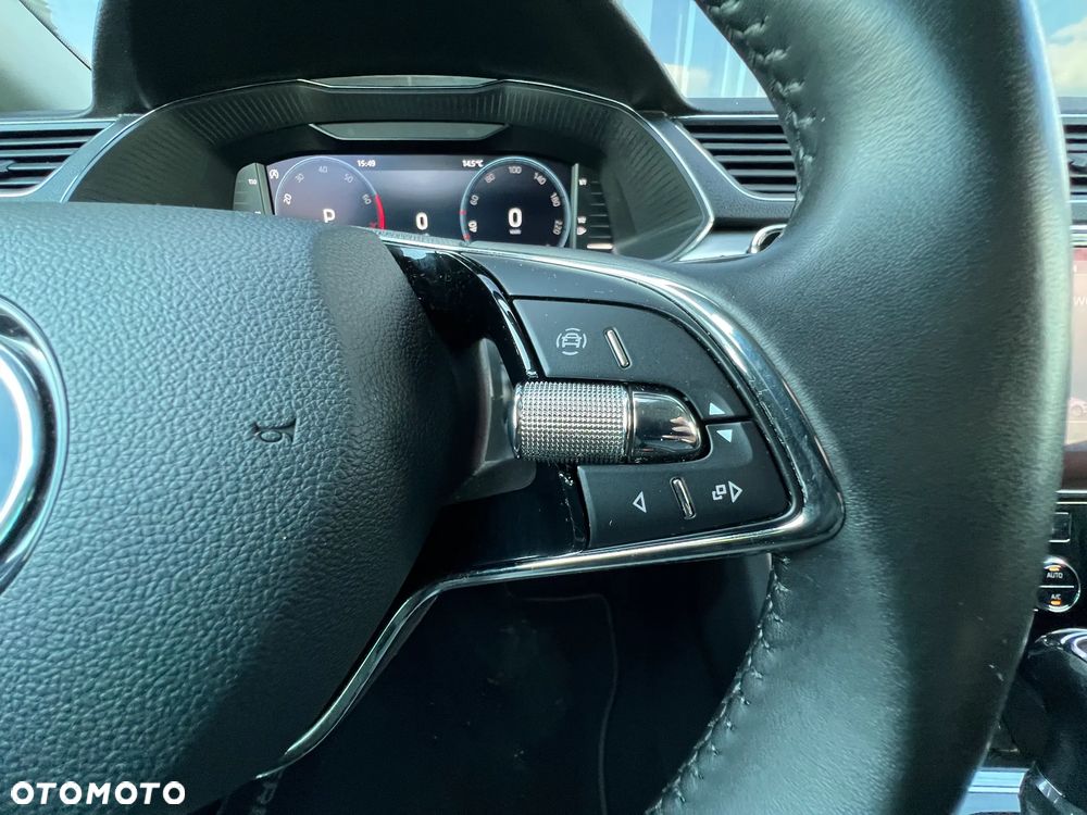 Skoda Superb 1.5 TSI Ambition DSG - 25