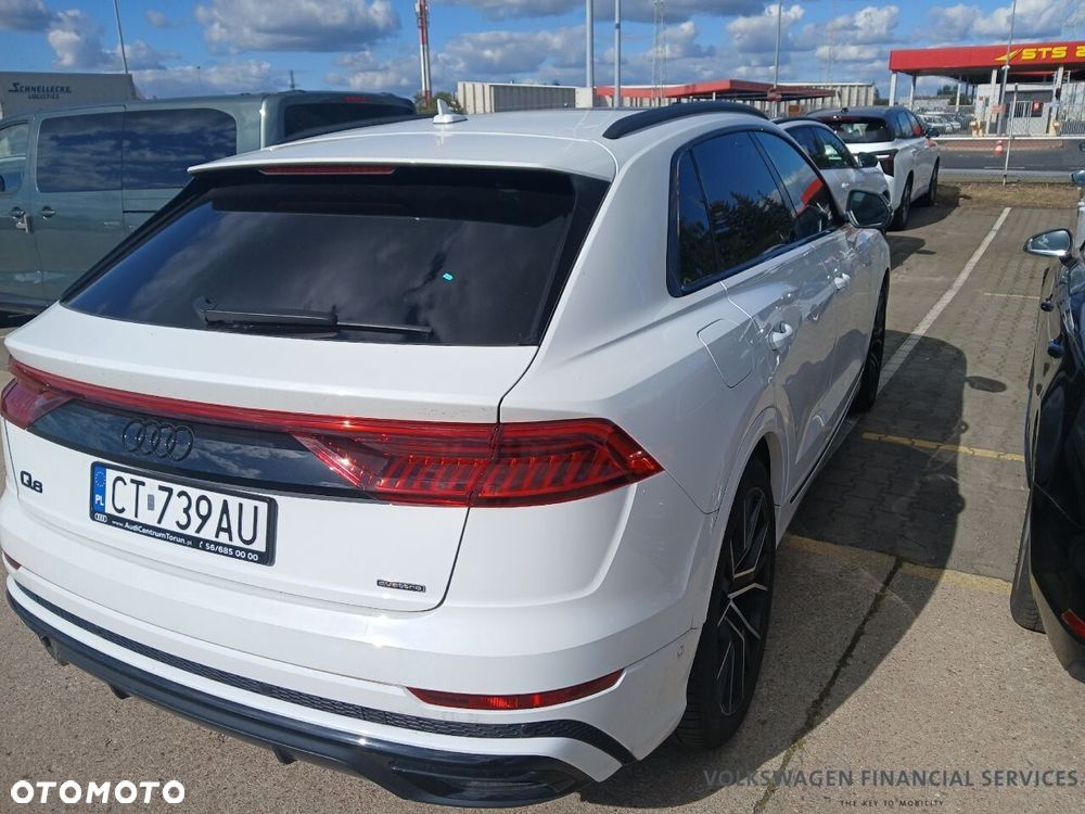 Audi Q8 - 4