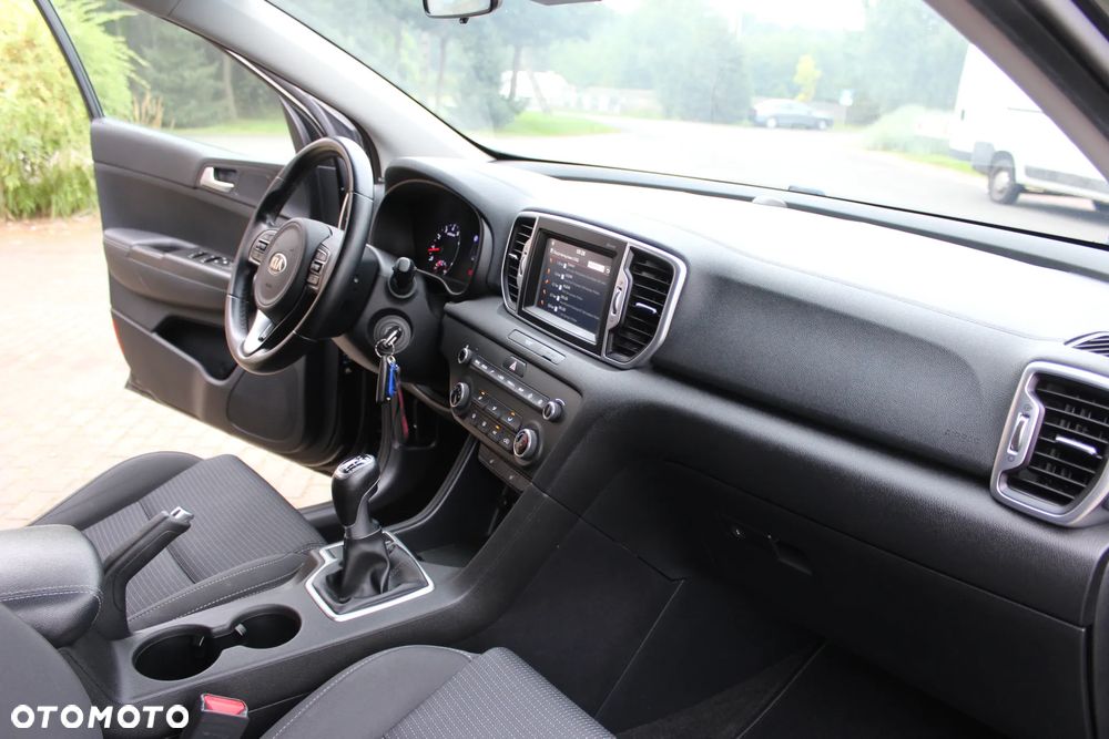 Kia Sportage 1.6 GDI L Business Line Plus 2WD - 23