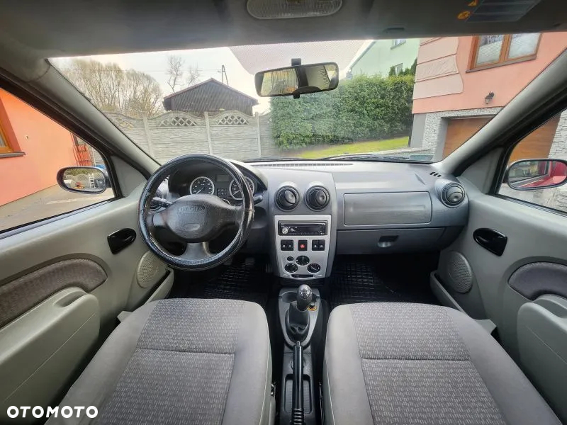 Dacia Logan - 11