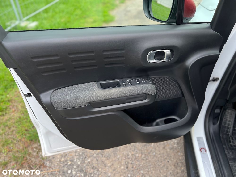 Citroën C3 Aircross BlueHDI 120 Stop & Start EAT6 C-SERIES - 17