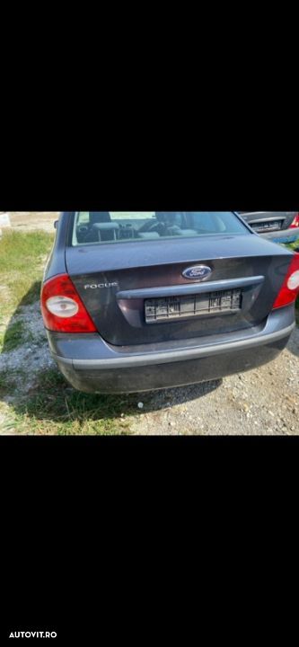 Dezmembrez Ford Focus 2 - 3