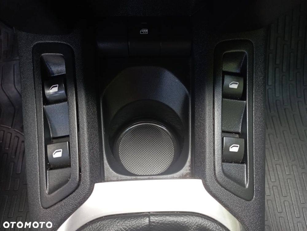 Citroën C-Elysée 1.5 BlueHDi Shine - 19