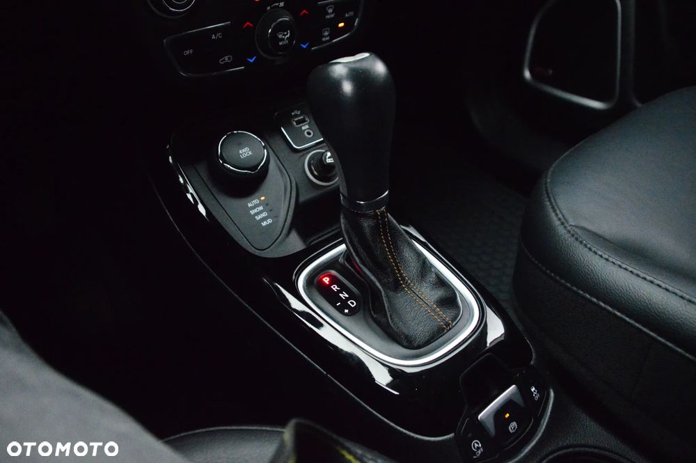 Jeep Compass 1.4 MultiAir Active Drive Automatik Limited - 35