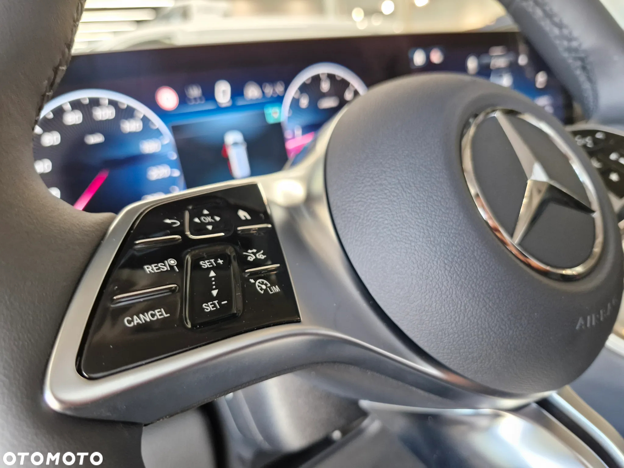 Mercedes-Benz Klasa V 300 d 4-Matic Avantgarde 9G-Tronic (ekstra d³) - 26