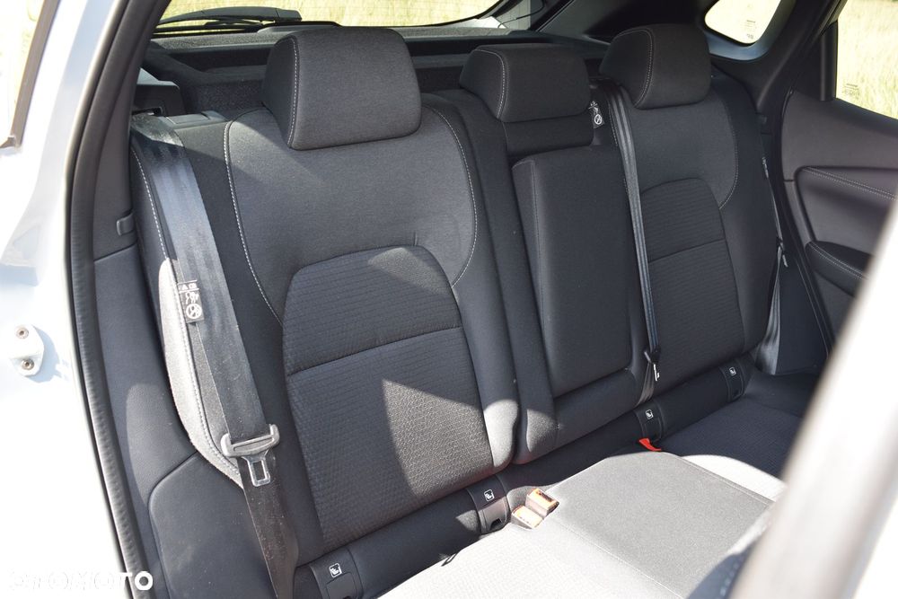 Nissan Qashqai 1.3 DIG-T N-Connecta - 24