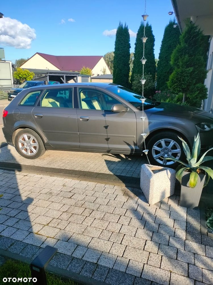 Audi A3 Sportback 1.2 TFSI Attraction - 6