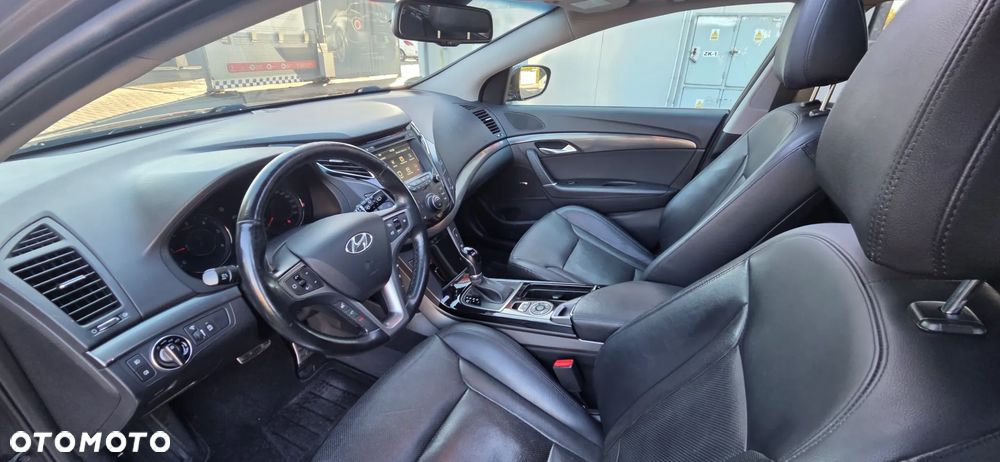 Hyundai i40 Kombi 1.7 CRDi DCT Premium - 29