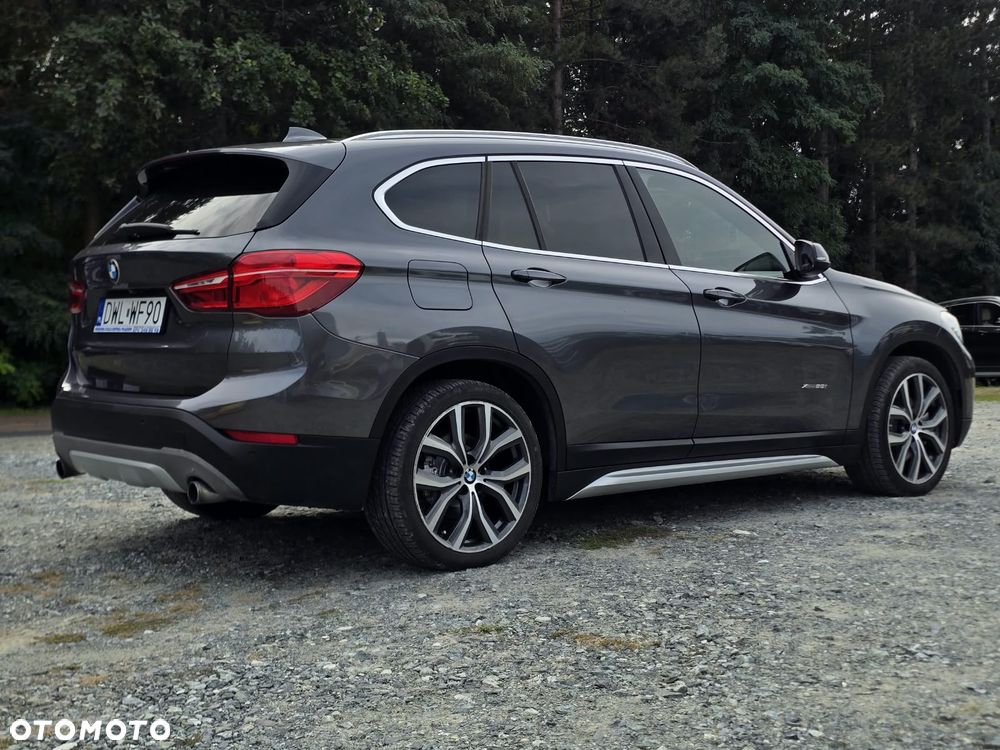BMW X1 xDrive28i xLine - 37