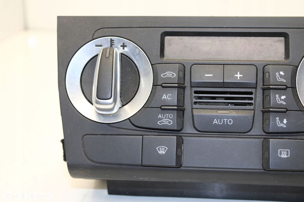 audi a3 8p lift 08r- panel klimatyzacji nawiewu 8p0820043bm - 3