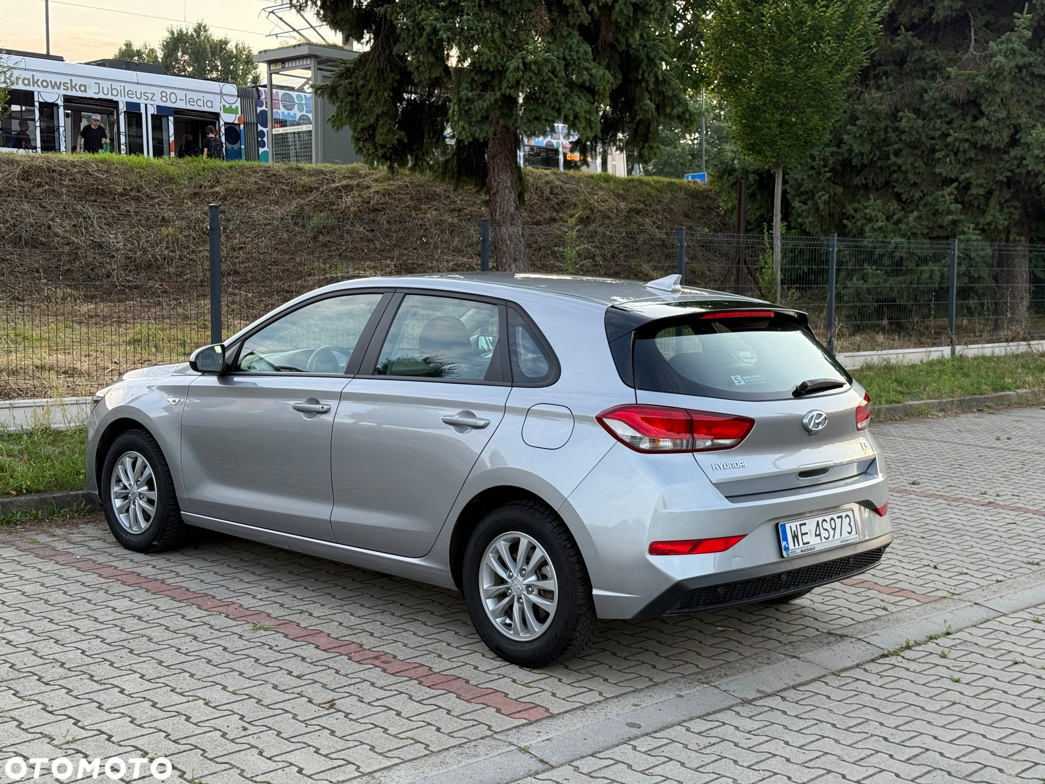 Hyundai i30 1.5 DPI Classic + - 28