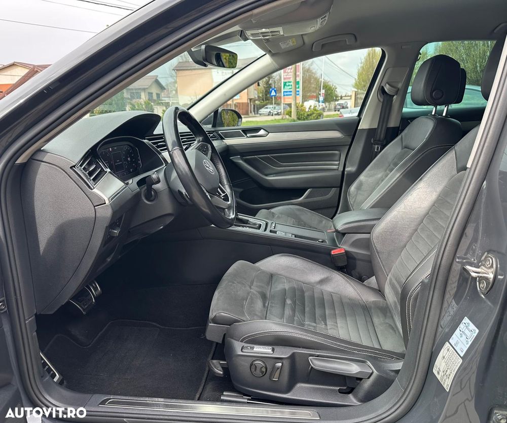 Volkswagen Passat 2.0 TDI DSG Highline - 14