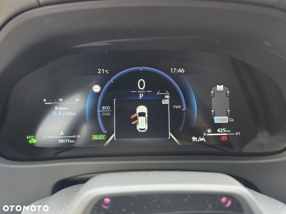 Lexus UX 300h F Sport - 8
