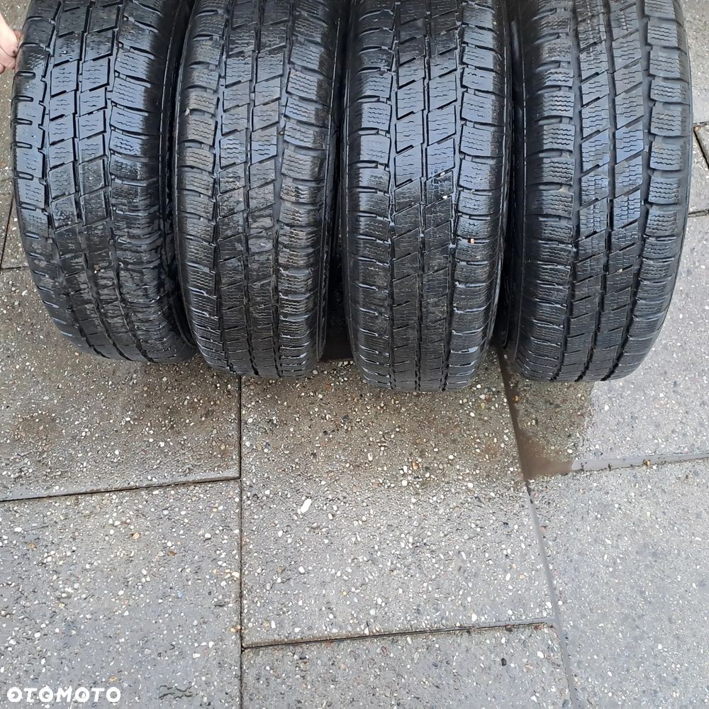 Volkswagen Transporter T4 komplet felg stalowych z oponami zima 195/70 R15C - 10