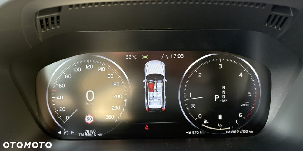 Volvo XC 60 B4 D AWD Momentum - 13